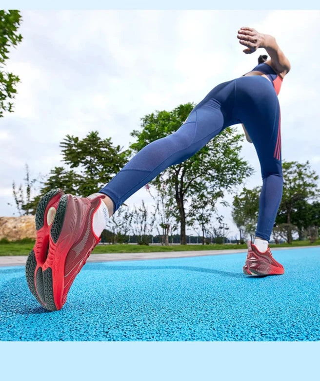 Tênis esportivo unissex, tênis de corrida, tênis para caminhada, tênis com amortecimento, tênis respirável, tênis leve, moda esportiva, tênis para maratona, tênis casual, calçado esportivo, tênis com solado antiderrapante