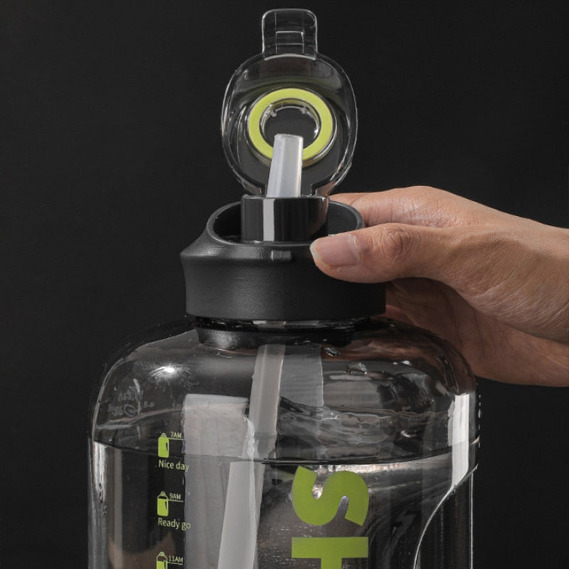 garrafa de agua, garrafa de água, garrafa de agua 2 litros, garrafa de água personalizada, garrafa de agua 1 litro, garrafa agua 2 litros, garrafa de água 2l, garrafa de água academia, garrafa de agua com canudo, garrafa agua 1 litro, garrafa de agua 1l, garrafinhas de agua, garrafa de água squeeze, garrafa de água para academia