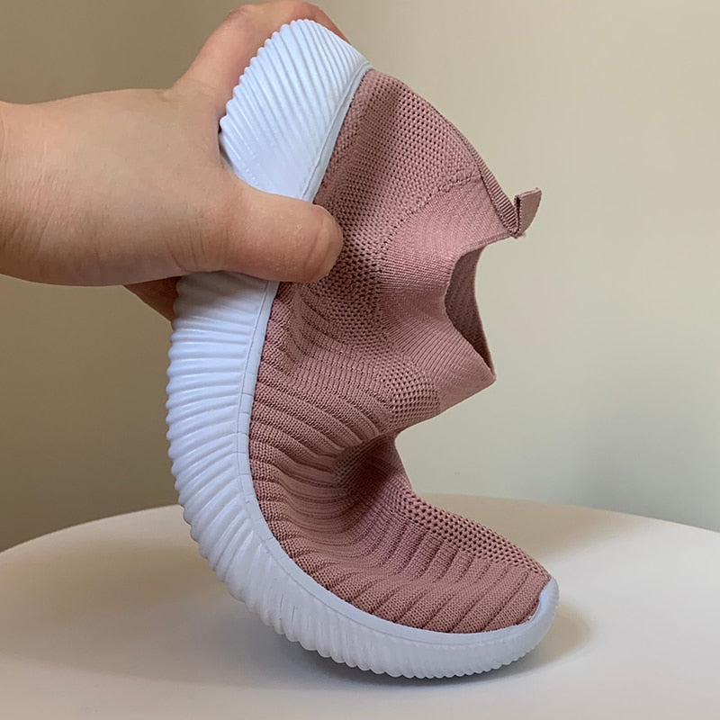 Sapatilha Casual Feminina Slip-On em Malha Respirável Yamid - Conforto e Estilo para o Dia a Dia